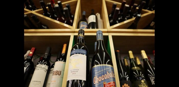 价格翻倍还不止，中国对澳葡萄酒征反倾销税，国产替代迎历史机遇