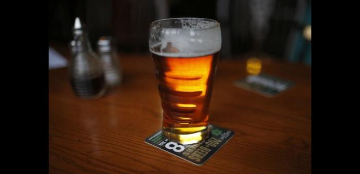 大和：上调青岛啤酒评级至“跑赢大市” 目标价升11.4%至78港元