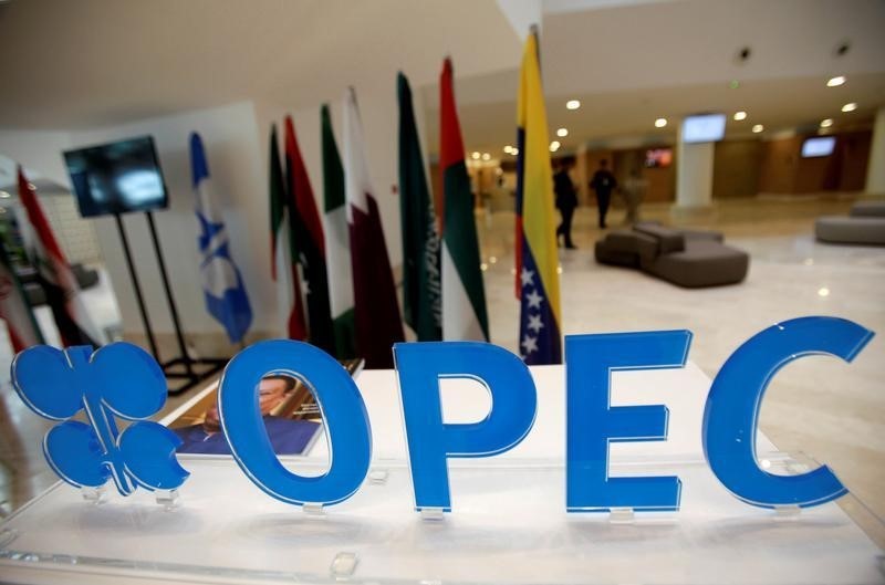 OPEC+维持逐步增产计划，WTI原油期货创一周多新高